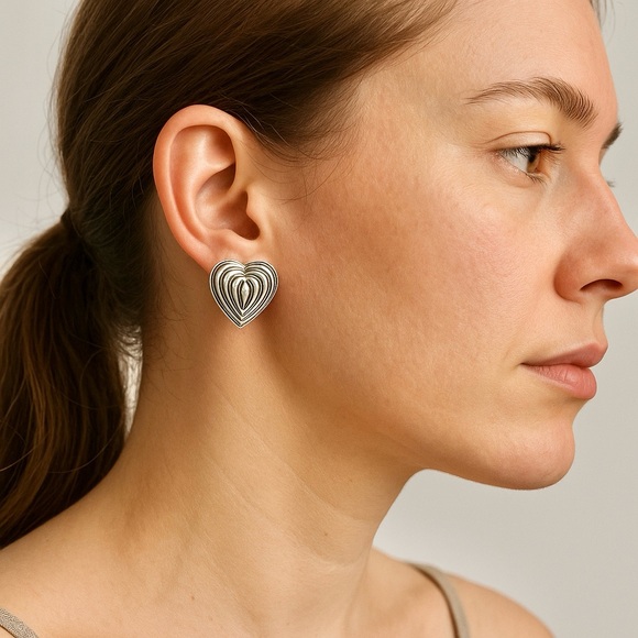 Lagos Sterling Silver Fluted Heart Earrings - Picture 1 of 9